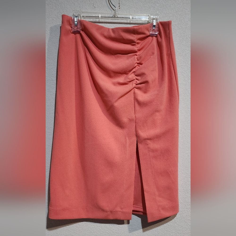 NWT 7th Avenue New York  Ruched Slit-Front Elegant Coral Pencil Skirt L